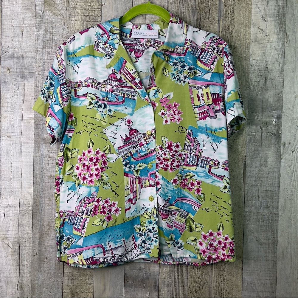 First Issue Small Button Front Short Sleeve Floral Tropical Venice Blouse